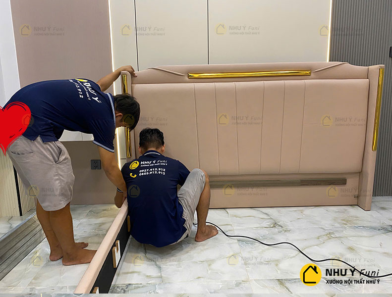 Giao Giường Bọc Nệm Cho Chị Ami – Sang Trọng Nhẹ Nhàng Tại Tân Bình